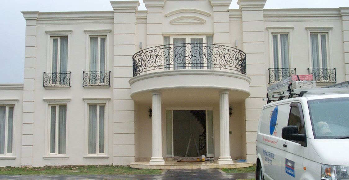 Exterior painting by Heathurst Coatings